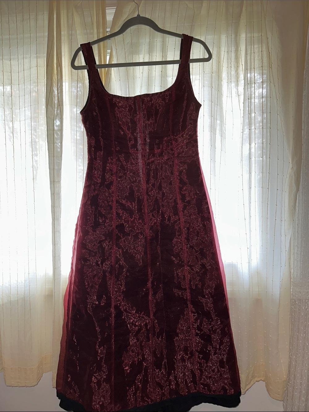 Elegant Burgundy 2000s Midi Dress with Sheer Overlay